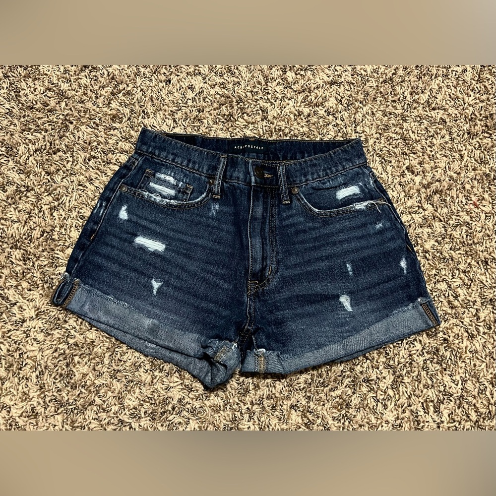 Aeropostale Mom Short Distressed Denim Jean Shorts Womens Size 4